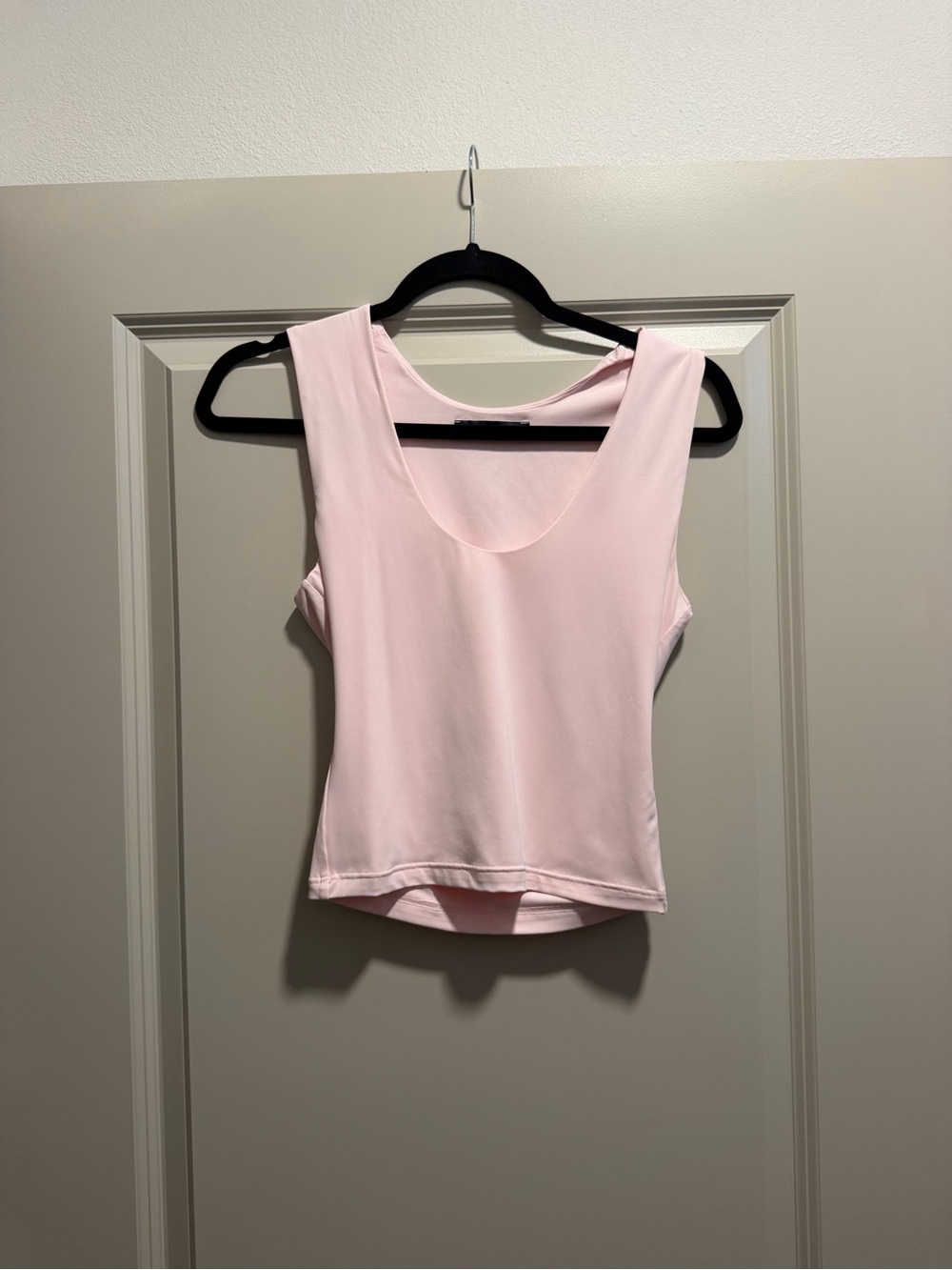 Classic Scoop Neck Tank Top in Pale Pink